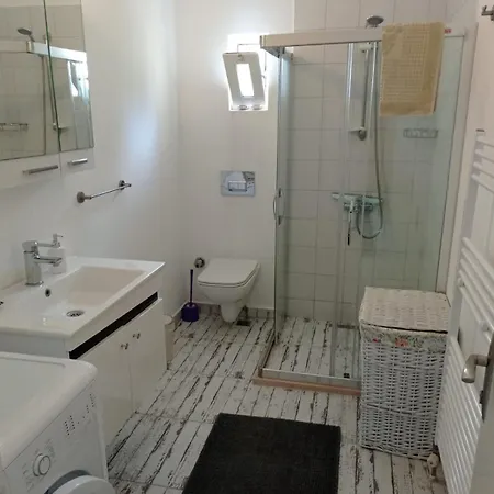 Tibet بيت للعطل يالِكافاك