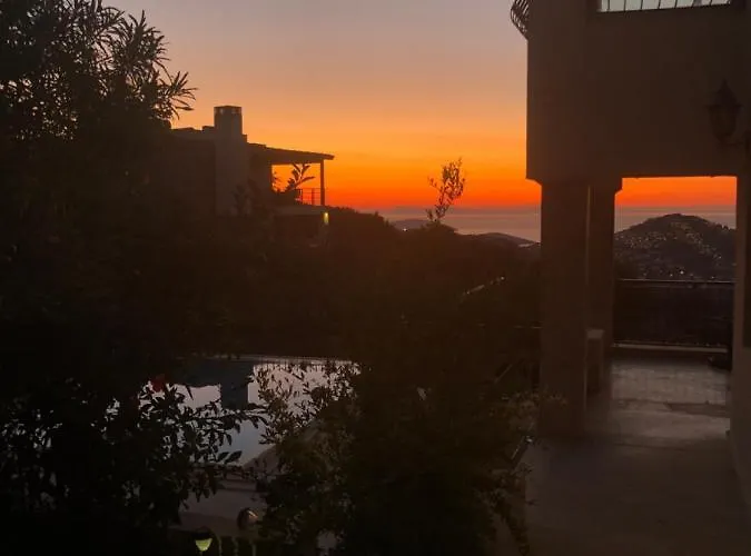 Tibet Tatil Evi Yalıkavak